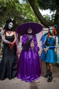 Disfraces de Halloween en grupo: ideas para cuadrillas y comparsas
